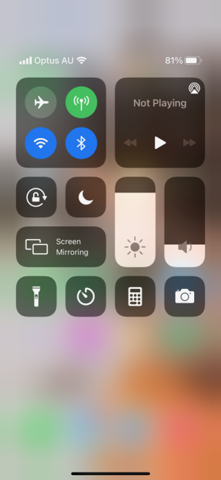 Customise IPhone Shortcuts screen